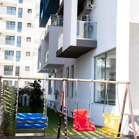 Blue Wave In Nord10 - Pool N Playground Apartment Mamaia