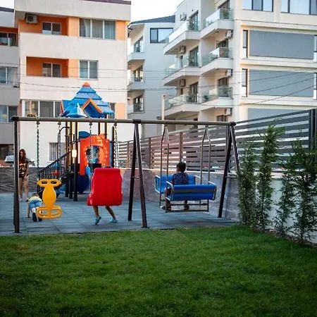 Blue Wave In Nord10 - Pool N Playground Мамая